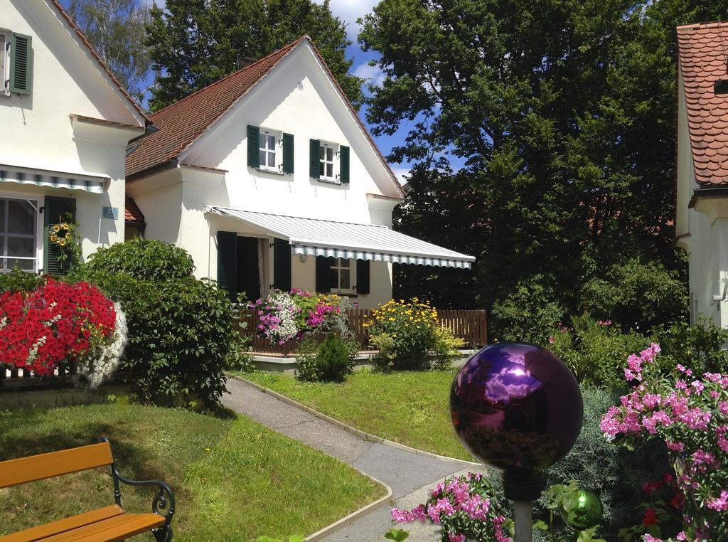 Thermen - Apartment Biodorf Bad Waltersdorf Szoba fotó